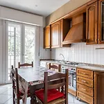 Giorgi Homes - Family By Wonderful Italy Boloňa